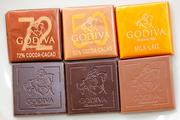ゴディバのチョコレート「カレ3種」