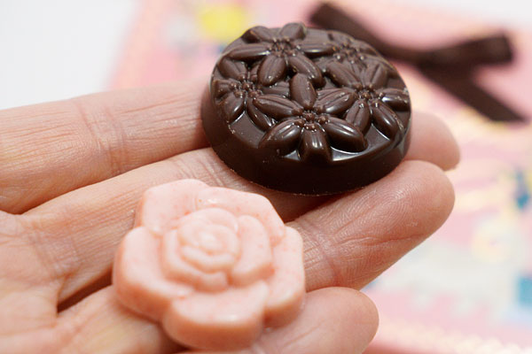 モロゾフの薔薇のチョコレート