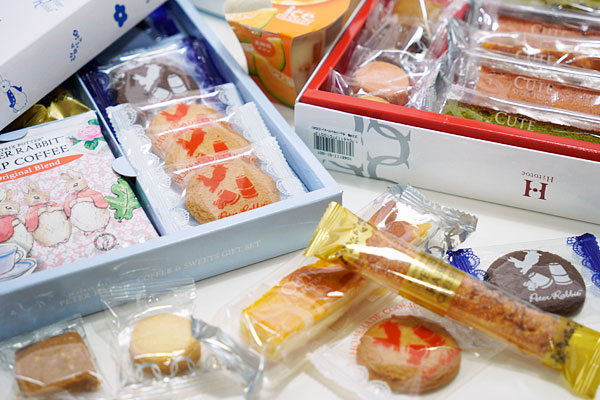 ベルメゾンの洋菓子ギフト、キュートセレクションとピーターラビット